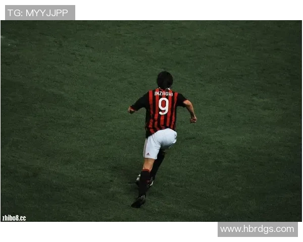 天下足球球星闪耀绿茵逐梦岁月谱写永恒经典传说