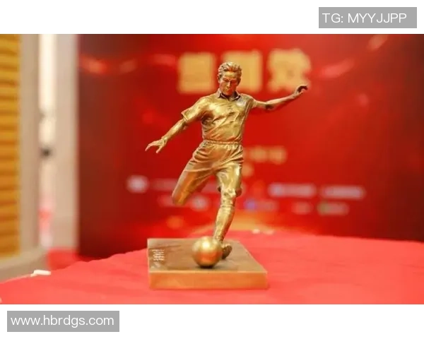 女足球星穿十号球衣的独特风采展现与荣耀时刻的完美结合