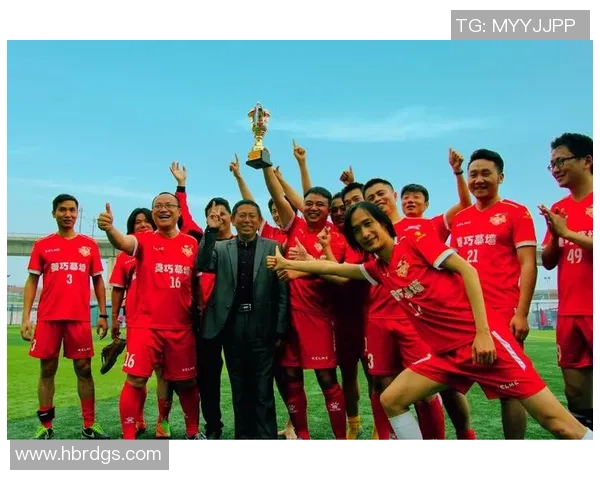 群星闪耀圣诞夜足球巨星共聚欢宴畅叙绿茵友情 群星闪耀圣诞夜足球巨星共聚欢宴畅叙绿茵友情